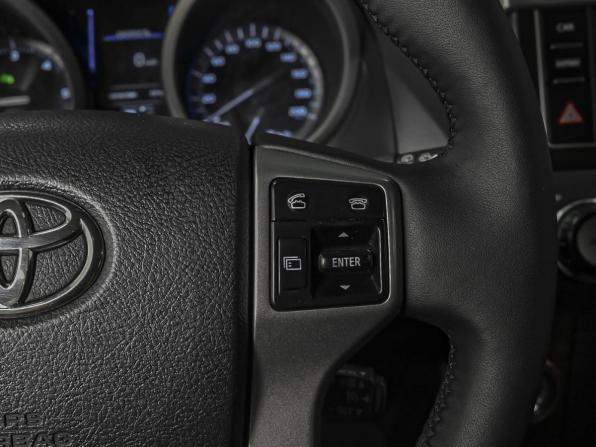 Toyota Land Cruiser Prado 150 Series Рестайлинг 1 с пробегом 2014 года, цена 2 620 000 рублей, 442111 км, внедорожник, Автокод Объявления