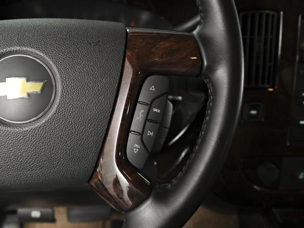 Chevrolet Express II с пробегом 2012 года, цена 9 850 000 рублей, 17230 км, минивэн, Автокод Объявления