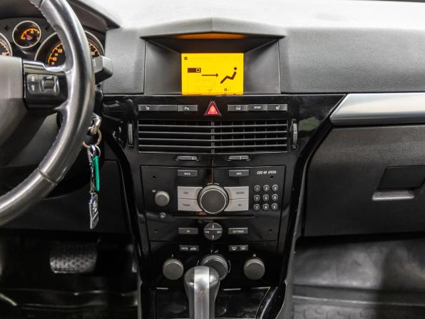 Opel Astra H Рестайлинг с пробегом 2008 года, цена 678 000 рублей, 135361 км, хэтчбек, Автокод Объявления