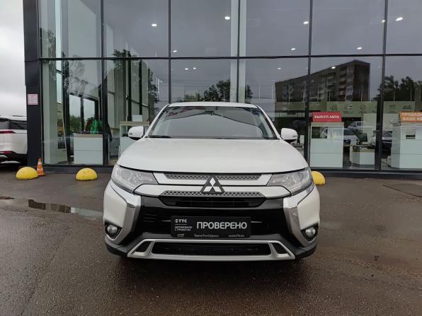 Mitsubishi Outlander III Рестайлинг 3 с пробегом 2018 года, цена 2 095 000 рублей, 132583 км, внедорожник, Автокод Объявления