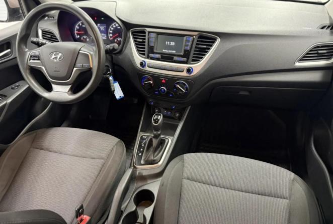 Hyundai Solaris II с пробегом 2018 года, цена 1 420 000 рублей, 87805 км, седан, Автокод Объявления