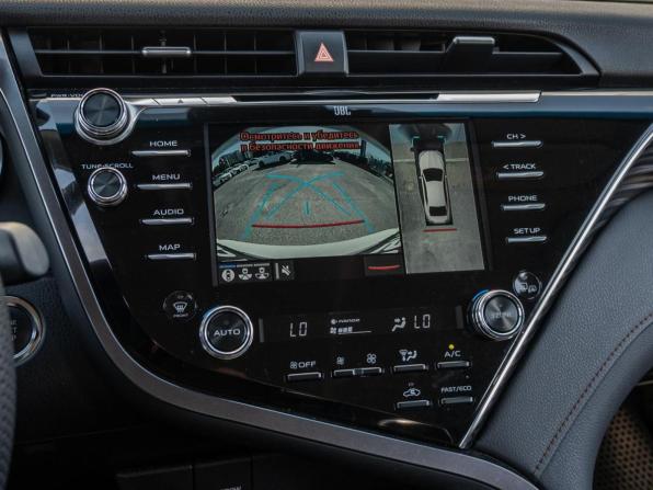 Toyota Camry VIII (XV70) с пробегом 2019 года, цена 3 570 000 рублей, 61791 км, седан, Автокод Объявления