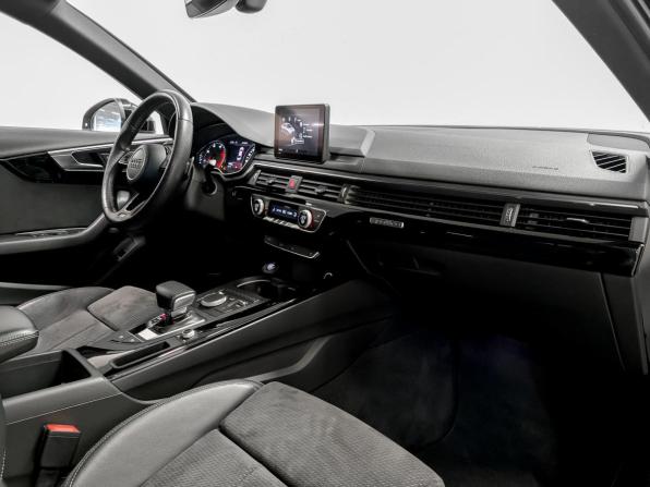 Audi A4 V (B9) с пробегом 2017 года, цена 2 650 000 рублей, 96863 км, седан, Автокод Объявления