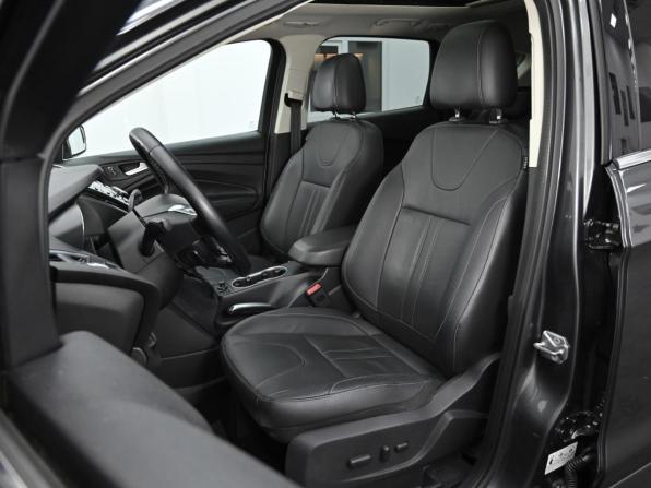 Ford Kuga II с пробегом 2015 года, цена 1 199 000 рублей, 142000 км, внедорожник, Автокод Объявления
