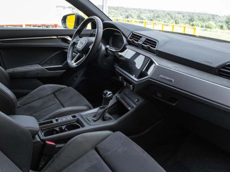 Audi Q3 II (F3) Москва  - изображение 7