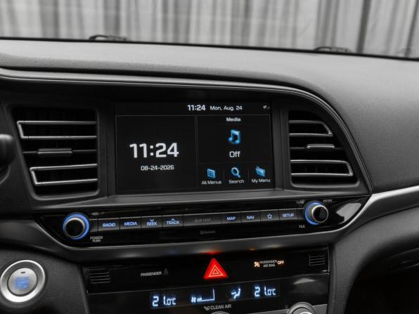 Hyundai Avante VI Рестайлинг с пробегом 2019 года, цена 1 930 000 рублей, 79477 км, седан, Автокод Объявления