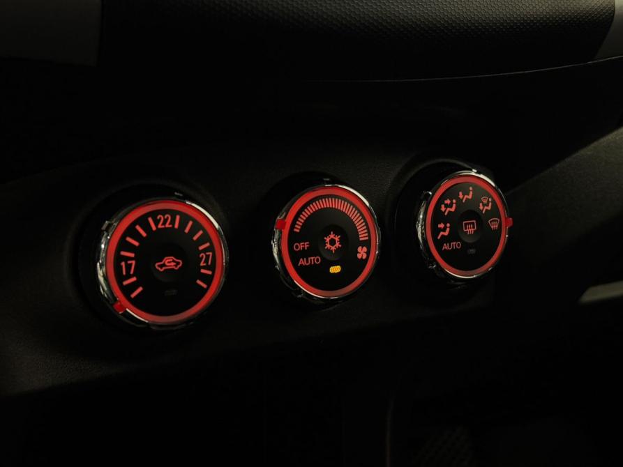 Mitsubishi Outlander II Рестайлинг Новосибирск  - изображение 13