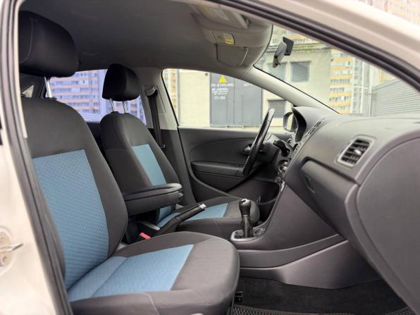 Volkswagen Polo V с пробегом 2014 года, цена 485 000 рублей, 256000 км, седан, Автокод Объявления