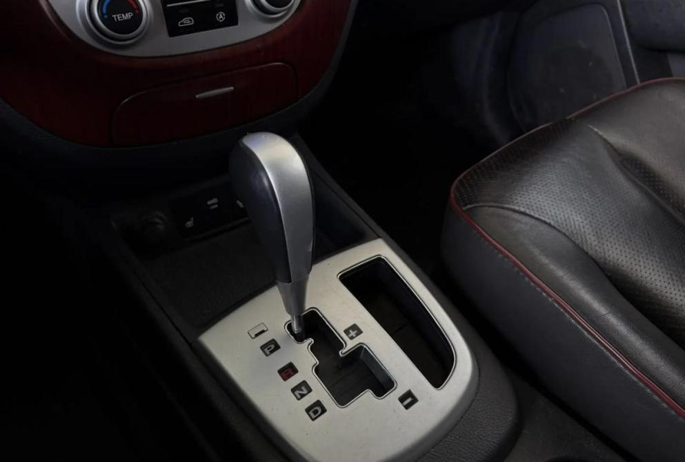 Hyundai Santa Fe II Киров  - изображение 22