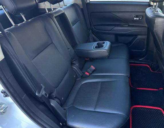 Mitsubishi Outlander III Рестайлинг 2 с пробегом 2018 года, цена 2 655 000 рублей, 151996 км, внедорожник, Автокод Объявления
