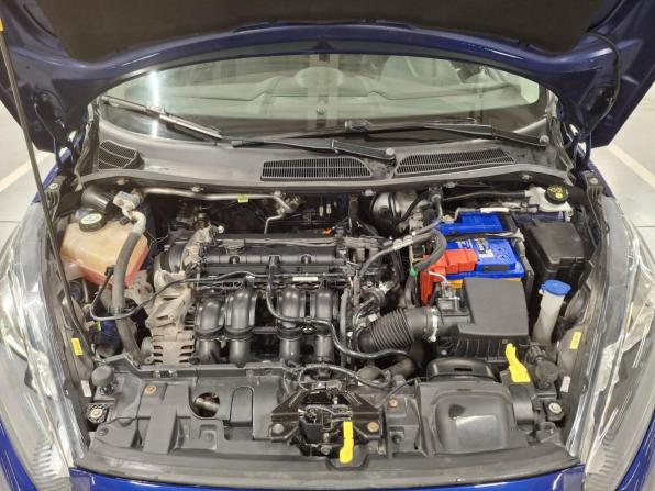 Ford Fiesta Mk6 Рестайлинг с пробегом 2016 года, цена 851 000 рублей, 80083 км, седан, Автокод Объявления