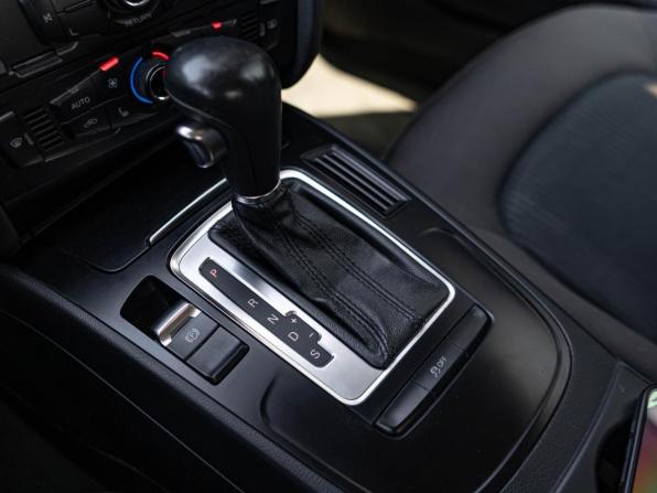 Audi A4 IV (B8) с пробегом 2011 года, цена 965 000 рублей, 126092 км, седан, Автокод Объявления