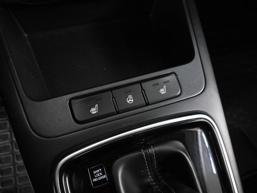 Kia Rio IV Ростов-на-Дону  - изображение 16