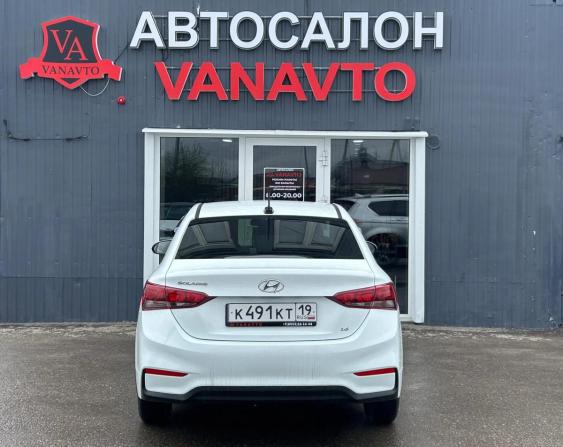 Hyundai Solaris II с пробегом 2019 года, цена 1 370 000 рублей, 55170 км, седан, Автокод Объявления