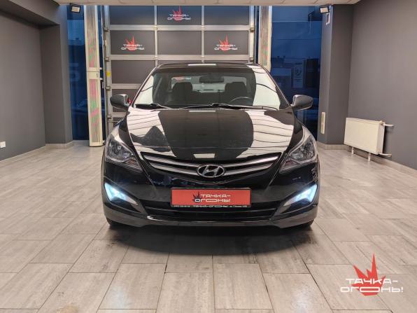 Hyundai Solaris I Рестайлинг с пробегом 2015 года, цена 1 048 000 рублей, 136524 км, седан, Автокод Объявления