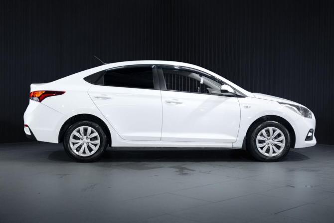 Hyundai Solaris I с пробегом 2013 года, цена 799 000 рублей, 205408 км, седан, Автокод Объявления