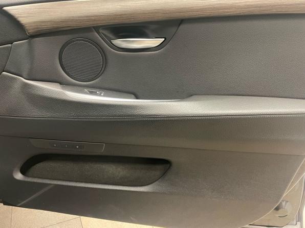 BMW 5 серии VI (F10/F11/F07) с пробегом 2011 года, цена 1 419 000 рублей, 265000 км, лифтбек, Автокод Объявления