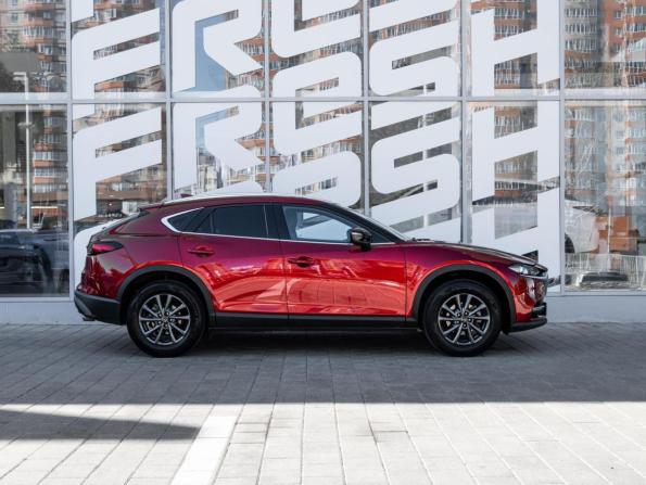Mazda CX-4 I Рестайлинг с пробегом 2023 года, цена 2 537 000 рублей, 66443 км, внедорожник, Автокод Объявления