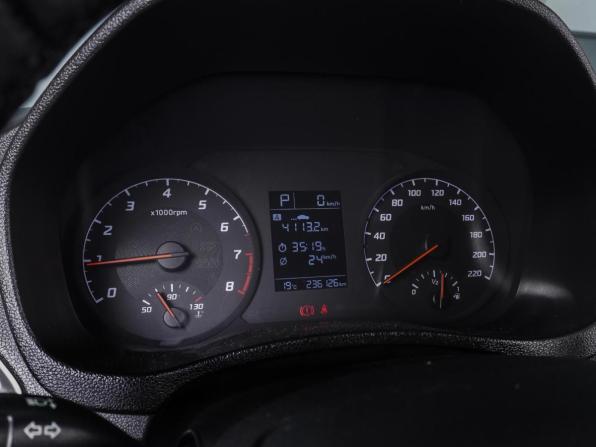 Hyundai Solaris II Рестайлинг с пробегом 2021 года, цена 1 169 000 рублей, 236126 км, седан, Автокод Объявления
