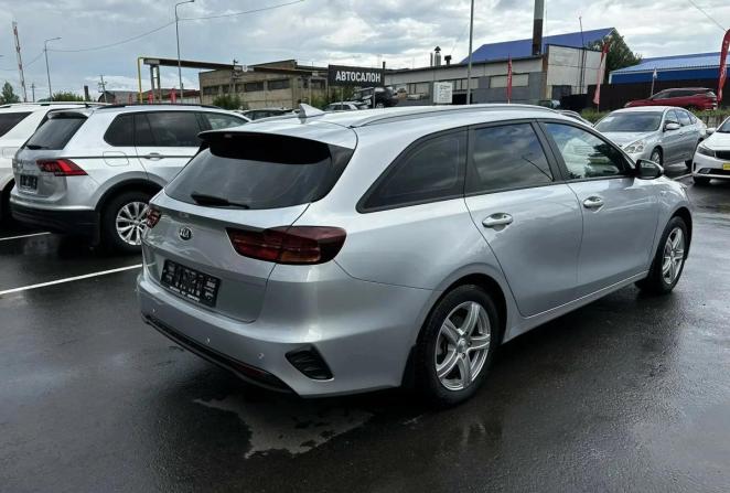 Kia Ceed III с пробегом 2019 года, цена 1 650 000 рублей, 135000 км, универсал, Автокод Объявления