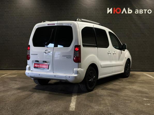 Peugeot Partner II Рестайлинг с пробегом 2012 года, цена 650 000 рублей, 194375 км, минивэн, Автокод Объявления