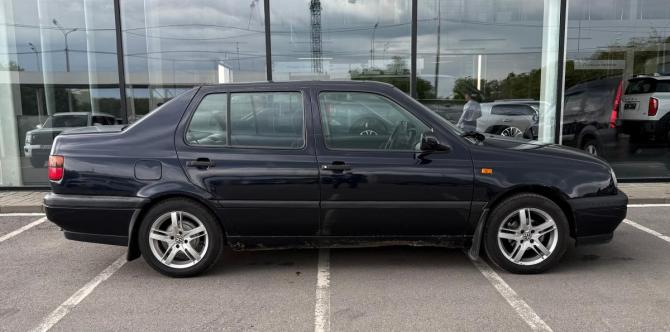 Volkswagen Vento с пробегом 1992 года, цена 145 000 рублей, 240000 км, седан, Автокод Объявления