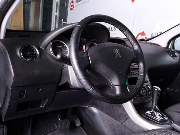 Peugeot 308 I Рестайлинг с пробегом 2012 года, цена 650 000 рублей, 131000 км, хэтчбек, Автокод Объявления