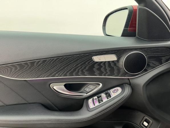 Mercedes-Benz C-Класс IV (W205) Рестайлинг с пробегом 2019 года, цена 3 090 000 рублей, 81480 км, седан, Автокод Объявления