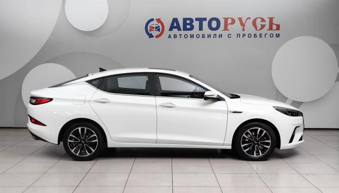 JAC J7 I с пробегом 2023 года, цена 1 144 000 рублей, 91000 км, хэтчбек, Автокод Объявления