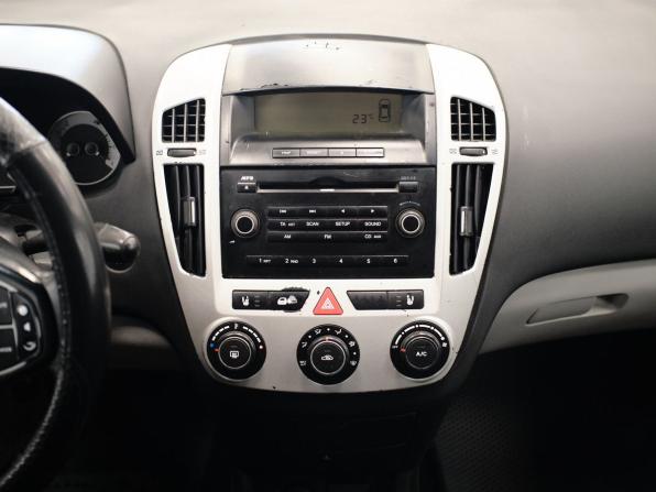 Kia Ceed I с пробегом 2009 года, цена 289 000 рублей, 387555 км, хэтчбек, Автокод Объявления