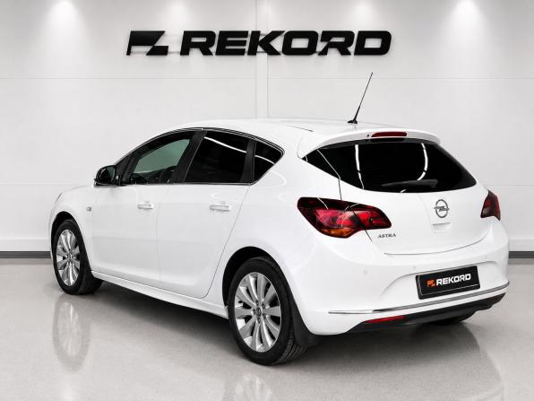 Opel Astra J с пробегом 2012 года, цена 809 000 рублей, 166675 км, хэтчбек, Автокод Объявления