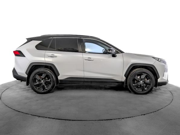 Toyota RAV4 V (XA50) с пробегом 2021 года, цена 3 100 000 рублей, 138659 км, внедорожник, Автокод Объявления
