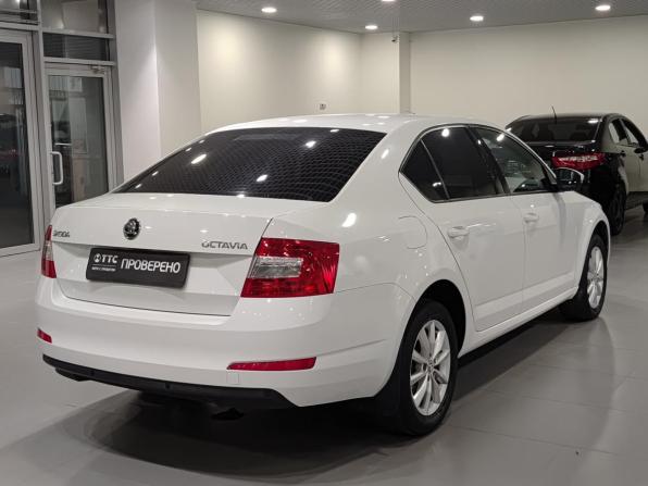 Skoda Octavia III (A7) с пробегом 2016 года, цена 1 390 000 рублей, 137084 км, лифтбек, Автокод Объявления