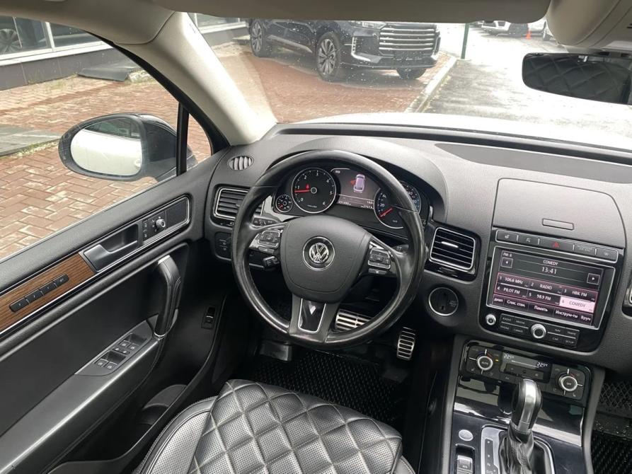 Volkswagen Touareg II Рестайлинг Екатеринбург  - изображение 21