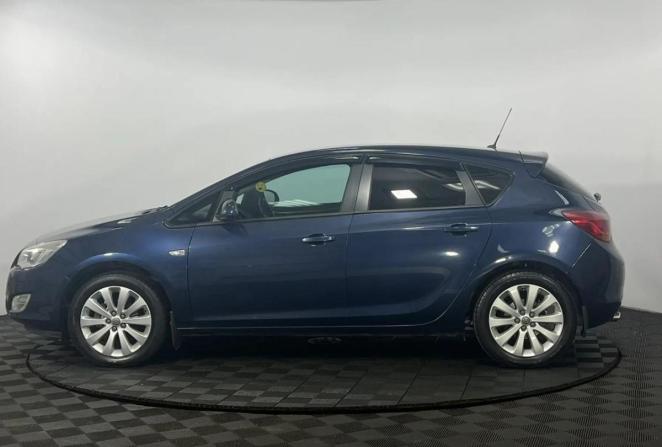 Opel Astra J Рестайлинг с пробегом 2011 года, цена 755 000 рублей, 124999 км, хэтчбек, Автокод Объявления
