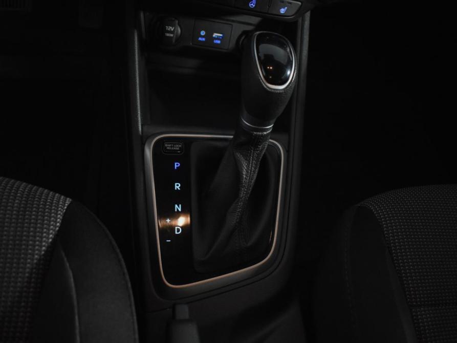 Hyundai Solaris II Санкт-Петербург  - изображение 15
