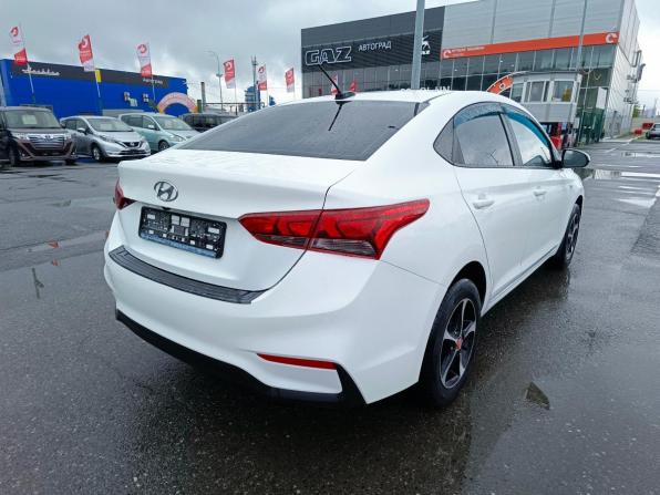 Hyundai Solaris II с пробегом 2019 года, цена 1 349 995 рублей, 79181 км, седан, Автокод Объявления