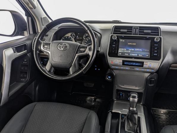 Toyota Land Cruiser Prado 150 Series Рестайлинг 2 с пробегом 2018 года, цена 4 556 500 рублей, 187476 км, внедорожник, Автокод Объявления