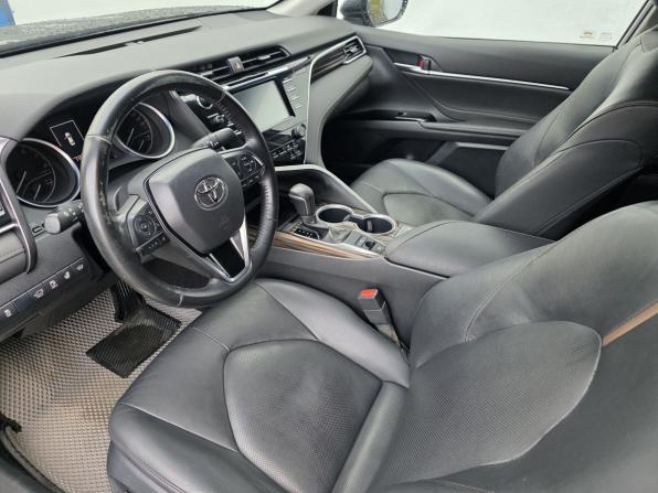 Toyota Camry VIII (XV70) с пробегом 2019 года, цена 2 850 000 рублей, 119430 км, седан, Автокод Объявления