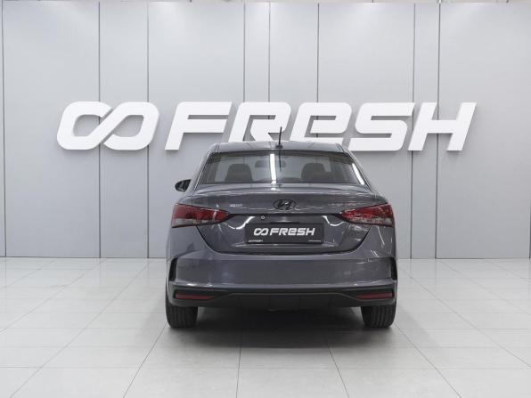 Hyundai Solaris II Рестайлинг с пробегом 2021 года, цена 1 430 000 рублей, 94630 км, седан, Автокод Объявления