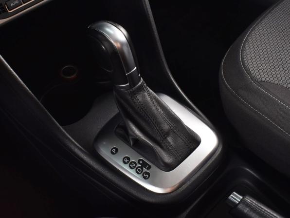 Volkswagen Polo V Рестайлинг с пробегом 2017 года, цена 1 364 995 рублей, 56252 км, седан, Автокод Объявления