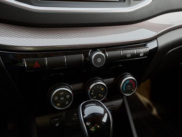 Lada (ВАЗ) Vesta I Рестайлинг (NG) с пробегом 2024 года, цена 1 430 400 рублей, 14045 км, седан, Автокод Объявления
