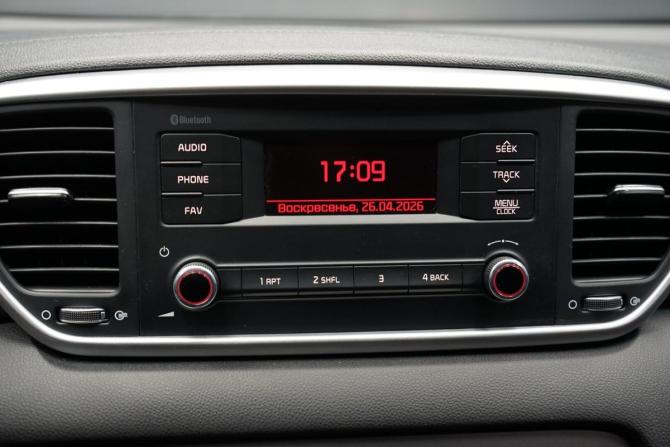 Kia Sportage IV Рестайлинг с пробегом 2019 года, цена 2 545 000 рублей, 83000 км, внедорожник, Автокод Объявления