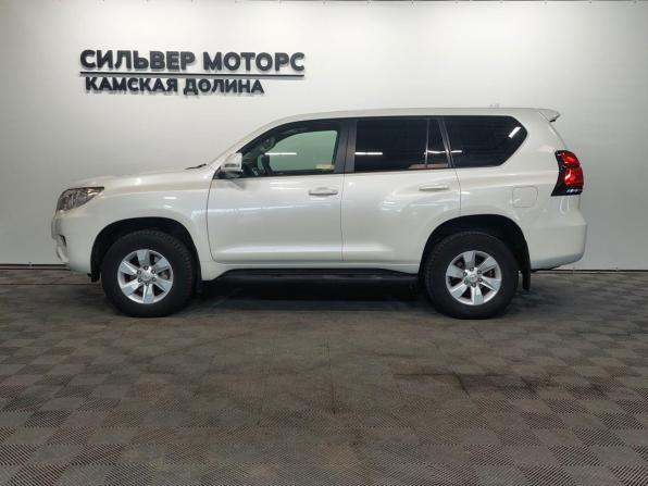 Toyota Land Cruiser Prado 150 Series Рестайлинг 2 с пробегом 2018 года, цена 3 990 000 рублей, 153000 км, внедорожник, Автокод Объявления