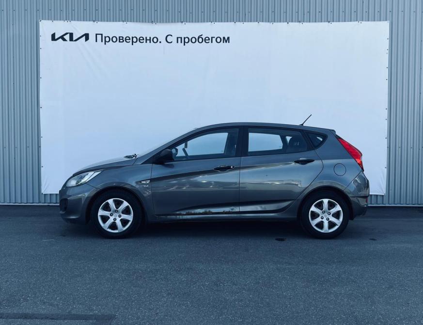 Hyundai Solaris I Санкт-Петербург  - изображение 4
