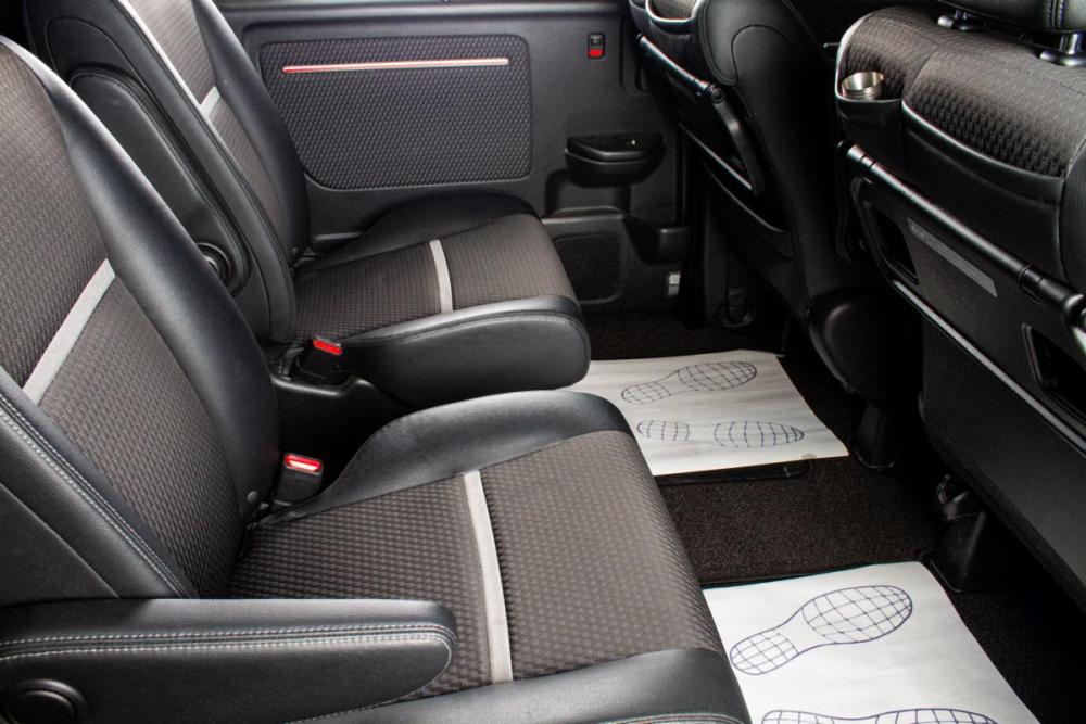 Honda Stepwgn V Сургут  - изображение 16