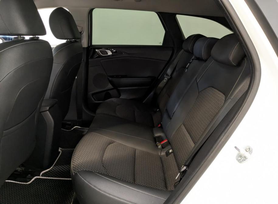 Kia Ceed III Санкт-Петербург  - изображение 12