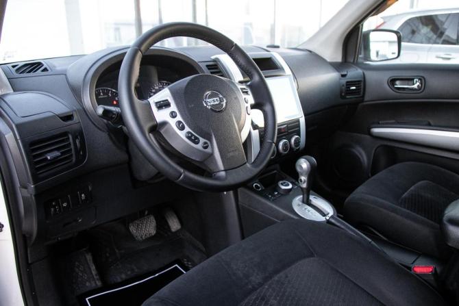 Nissan X-Trail II Рестайлинг с пробегом 2012 года, цена 965 000 рублей, 256500 км, внедорожник, Автокод Объявления