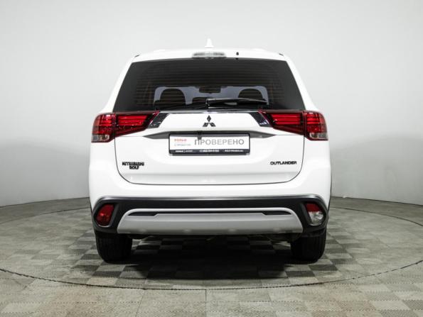 Mitsubishi Outlander III Рестайлинг 3 с пробегом 2019 года, цена 1 599 585 рублей, 227756 км, внедорожник, Автокод Объявления
