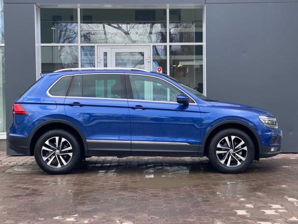 Volkswagen Tiguan II с пробегом 2019 года, цена 2 369 000 рублей, 99517 км, внедорожник, Автокод Объявления